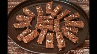 Borodino crackers with garlic in the oven. Home recipe